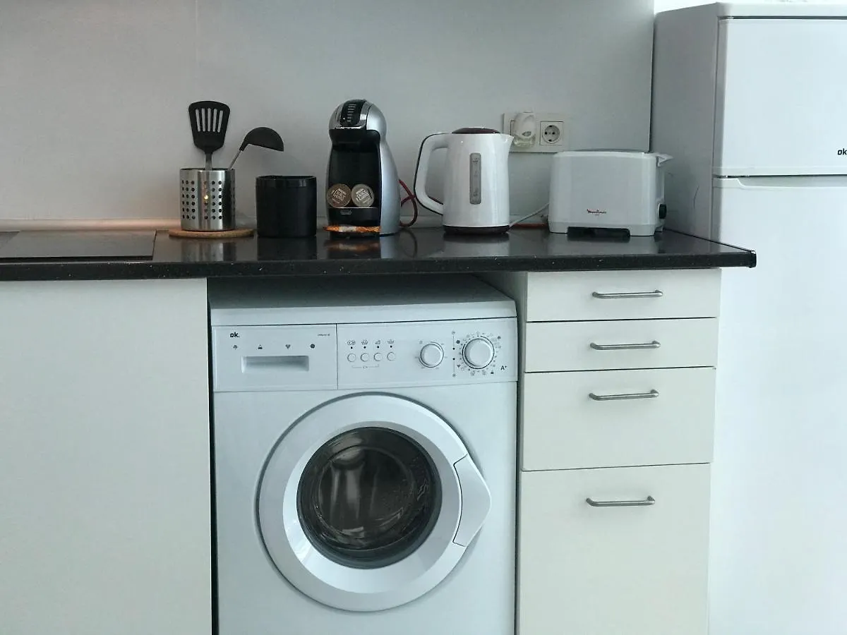 Oshun Sanchinarro Apartman Madrid 0*,  Spanyolország