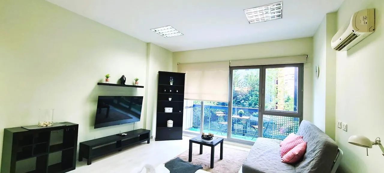 Oshun Sanchinarro Apartman Madrid