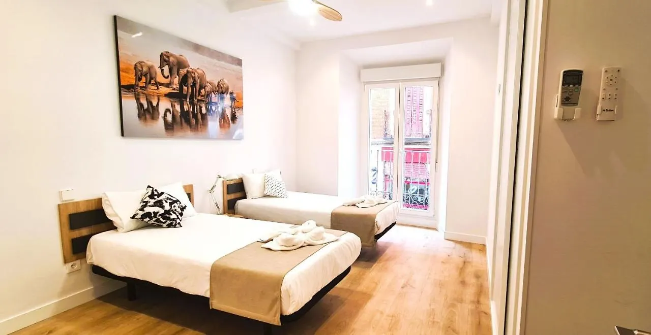 Oshun Sanchinarro Apartman Madrid Spanyolország