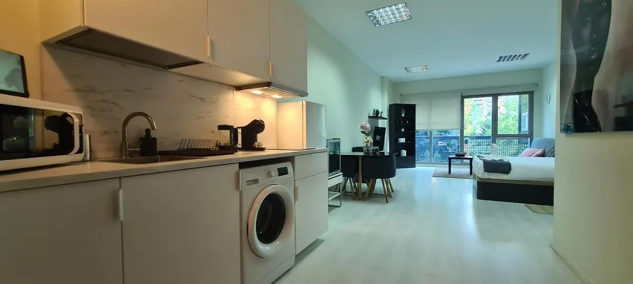 Oshun Sanchinarro Apartman Madrid