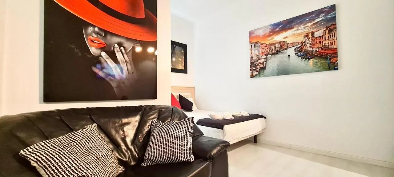 Oshun Sanchinarro Apartman Madrid 0*,  Spanyolország